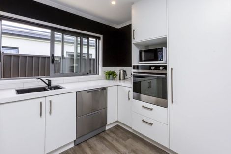 Photo of property in 9 Pattullo Crescent, Wallaceville, Upper Hutt, 5018