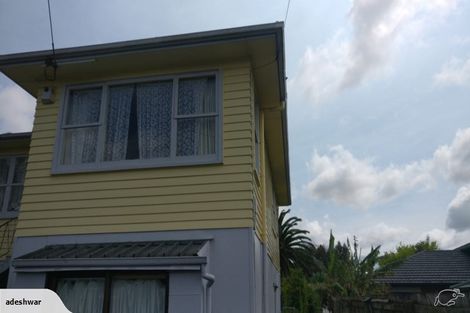Photo of property in 46 Larnoch Road, Henderson, Auckland, 0610