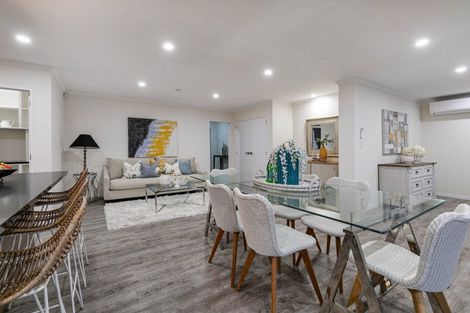 Photo of property in 5 Franheim Crescent, Orewa, 0931