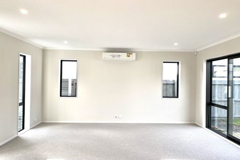 Photo of property in 32 Pamu Road, Whenuapai, Auckland, 0618