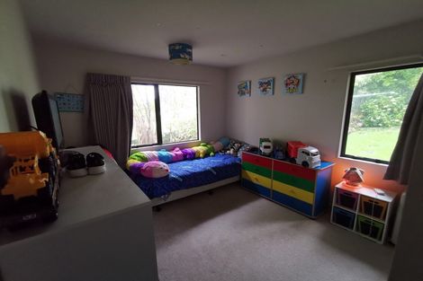 Photo of property in 58 Hogarth Rise, West Harbour, Auckland, 0618