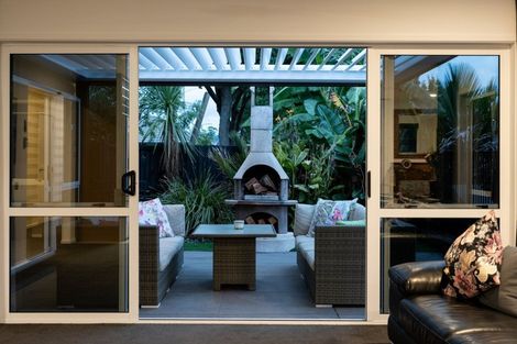 Photo of property in 8 Caldera Close, Pyes Pa, Tauranga, 3112