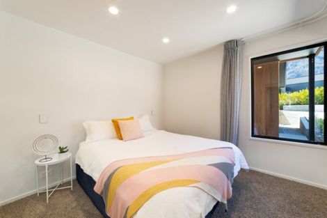 Photo of property in 43 Mcadam Drive, Jacks Point, Queenstown, 9371