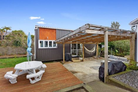 Photo of property in 25 Hillcrest Road, Raumati South, Paraparaumu, 5032