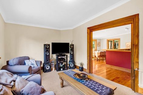 Photo of property in 4 Muhunoa West Road, Ohau, Levin, 5570