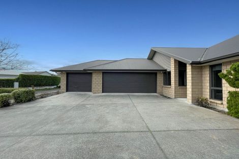 Photo of property in 2 Sutherland Court, Flagstaff, Hamilton, 3210