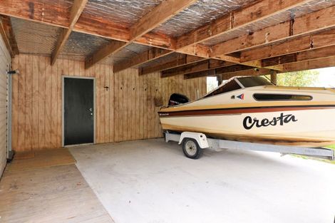 Photo of property in 81 Spencer Road, Lake Tarawera, Rotorua, 3076