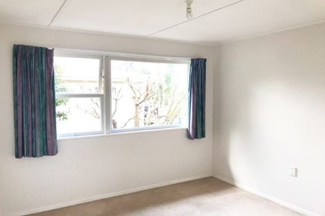 Photo of property in 3 Hamilton Place, Glenfield, Auckland, 0629