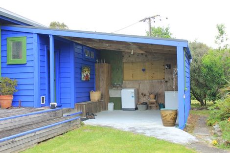 Photo of property in 126 Oneriri Road, Kaiwaka, 0573