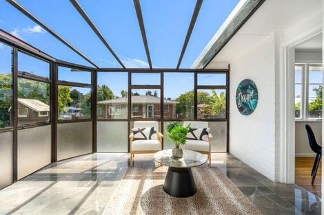 Photo of property in 35 Tampin Road, Hillpark, Auckland, 2102