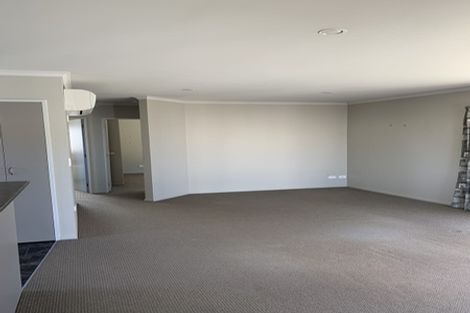 Photo of property in 28 Moa Street, Waikiwi, Invercargill, 9810