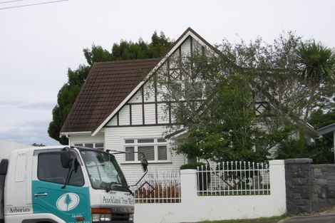 Photo of property in 8 Ranleigh Road, Mount Albert, Auckland, 1025