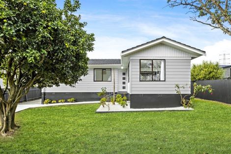 Photo of property in 10 Darnell Crescent, Clover Park, Auckland, 2019