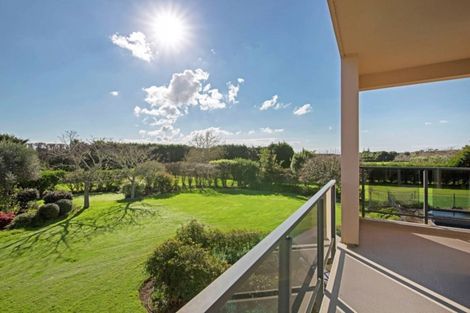 Photo of property in 68 Porterfield Road, Whitford, Howick, 2571