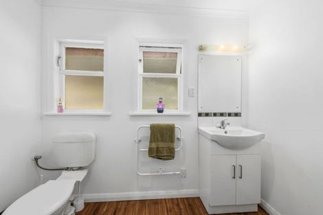 Photo of property in 210 Akatarawa Road, Birchville, Upper Hutt, 5018