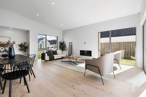 Photo of property in 4 Frank Ernest Crescent, Prebbleton, 7604