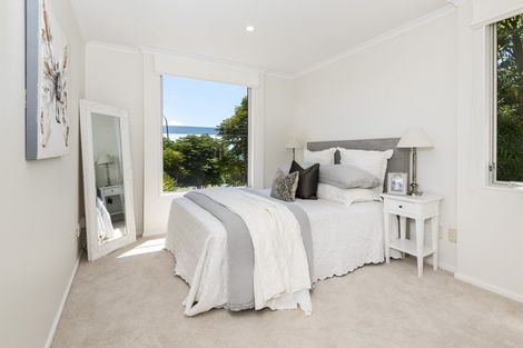 Photo of property in 4a Cleary Terrace, Cockle Bay, Auckland, 2014