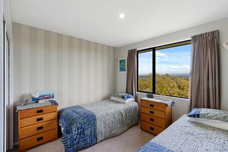 Photo of property in 91 Penruddock Rise, Westmorland, Christchurch, 8025