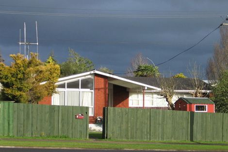 Photo of property in 4 Garden Heights Avenue, Glenview, Hamilton, 3206