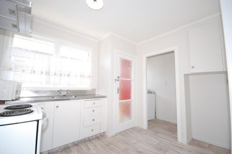 Photo of property in 1/25 Hamlin Road, Mount Wellington, Auckland, 1060