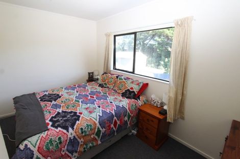 Photo of property in 28 Morere Street, Titahi Bay, Porirua, 5022
