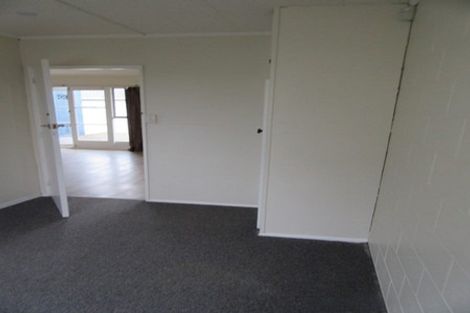 Photo of property in 2/49 Picton Avenue, Riccarton, Christchurch, 8011