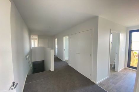 Photo of property in 37 Priscilla Crescent, Kingston, Wellington, 6021