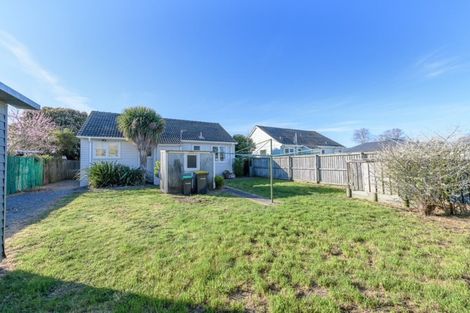 Photo of property in 4 Evatt Street, Bryndwr, Christchurch, 8053