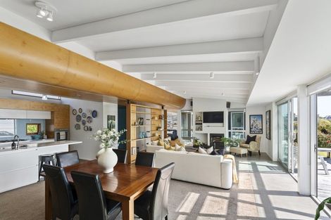 Photo of property in 13 Shearer Drive, Oakura, 4314