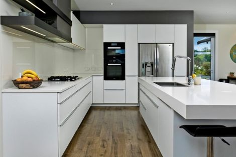 Photo of property in 8 Oak Valley Road, Dairy Flat, Albany, 0792