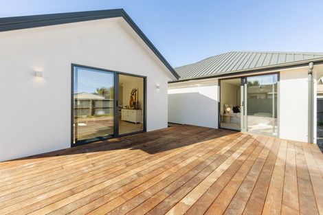Photo of property in 66a Neill Street, Hornby, Christchurch, 8042