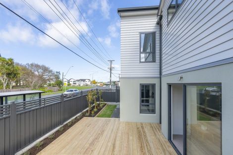 Photo of property in 11 Waiwhetu Road, Waiwhetu, Lower Hutt, 5010