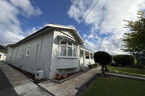 Photo of property in 6 Second Avenue, Avenues, Whangarei, 0110