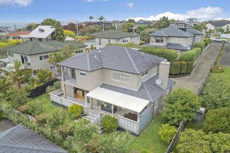 Photo of property in 4a Hyde Road, Rothesay Bay, Auckland, 0630