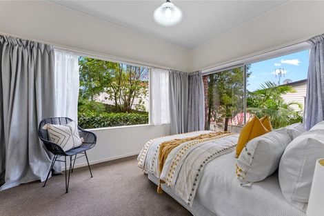 Photo of property in 21 Hastings Road, Mairangi Bay, Auckland, 0630