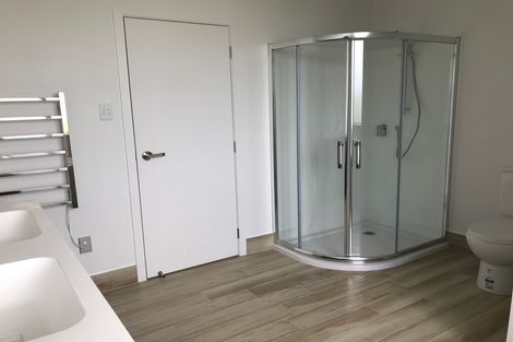 Photo of property in 15 Mclachlan Way, Pokeno, 2471