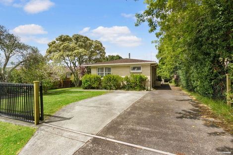 Photo of property in 19 Spence Road, Henderson, Auckland, 0612