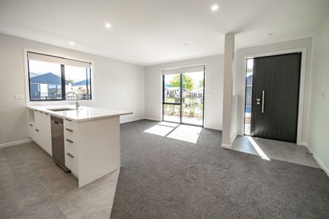 Photo of property in 2 Magnolia Lane, Katikati, 3178