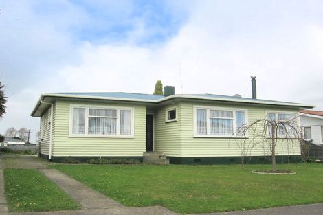 Photo of property in 39 Mccorkindale Street, Feilding, 4702