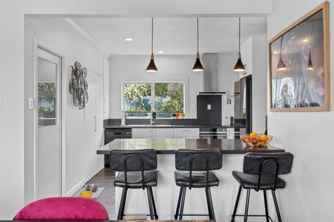 Photo of property in 4 Kauri Grove, Lansdowne, Masterton, 5810