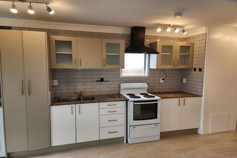 Photo of property in 774 East Coast Road, Oteha, Auckland, 0630