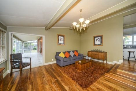 Photo of property in 546 Pioneer Highway, Highbury, Palmerston North, 4412
