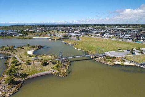 Photo of property in 7 Waituna Street, Pegasus, 7612