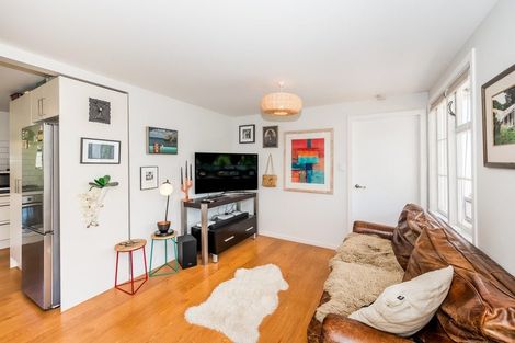 Photo of property in 56 Hinemoa Street, Paraparaumu, 5032