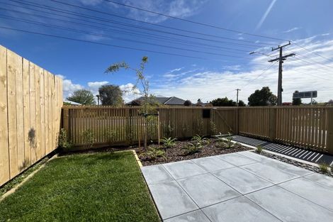 Photo of property in 1/3 Eskdale Road, Birkdale, Auckland, 0626