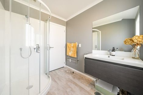 Photo of property in 2 Ron Fawcett Way, Wainuiomata, Lower Hutt, 5014