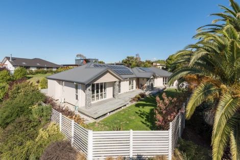 Photo of property in 1 Higgs Road, Mapua, 7005