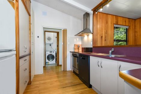 Photo of property in 6 Hawk Place, Selwyn Heights, Rotorua, 3015