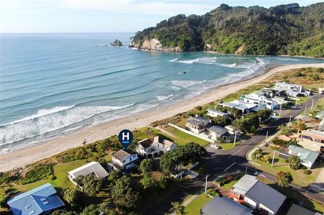 Photo of property in 100 Tangaroa Road, Whangamata, 3620