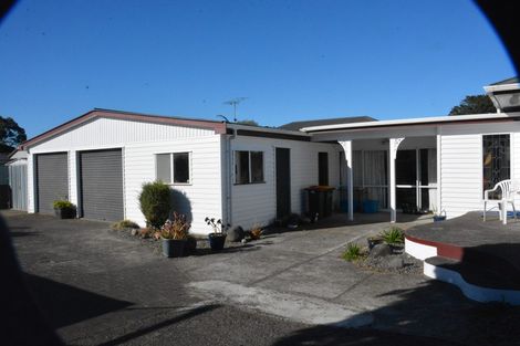 Photo of property in 46 Ketemarae Road, Normanby, Hawera, 4614